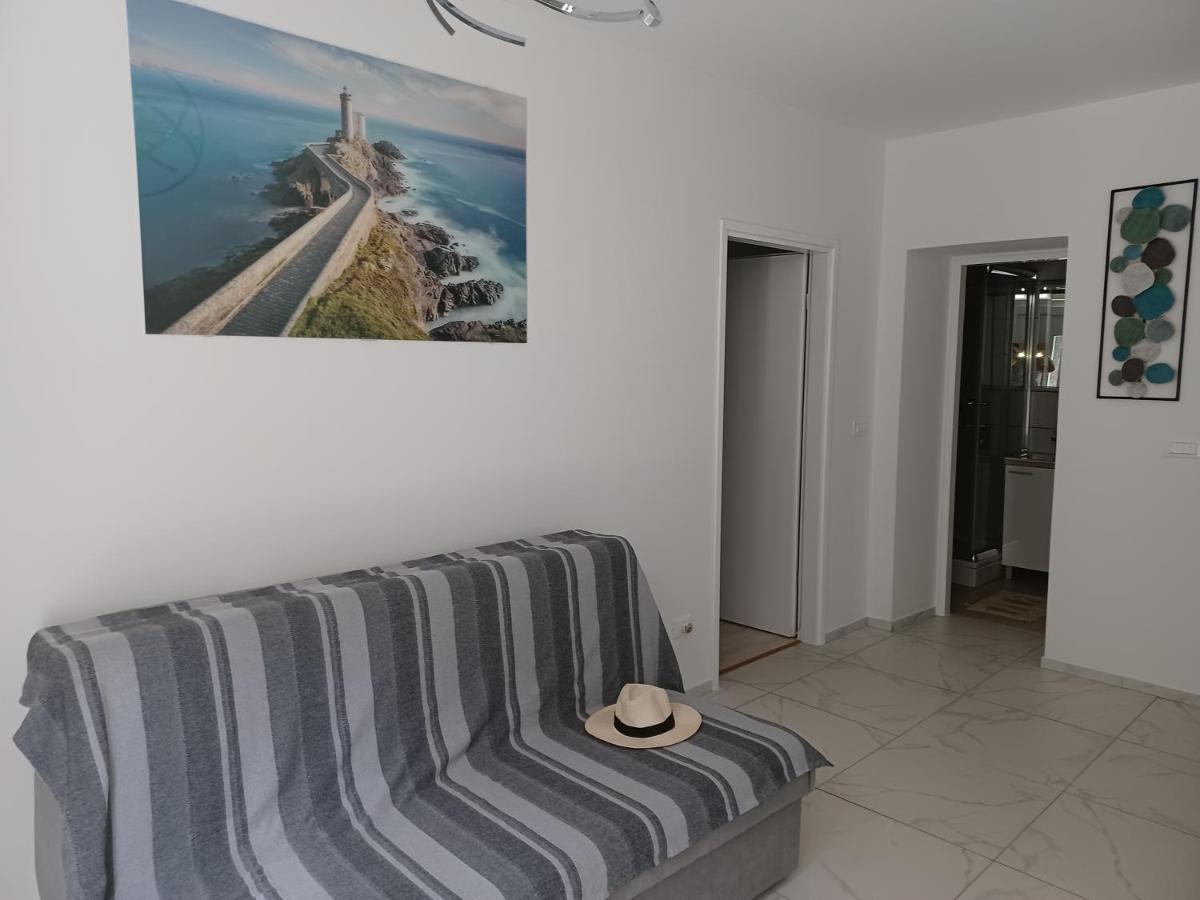 Apartman Val 1 Novigrad Istria Exteriör bild