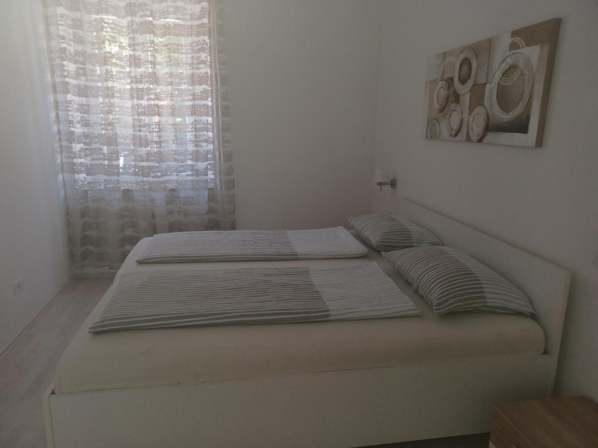 Apartman Val 1 Novigrad Istria Exteriör bild